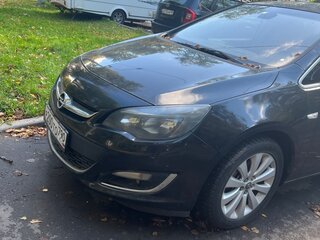 2014 Opel Astra J Рестайлинг, чёрный, 790000 рублей, вид 3