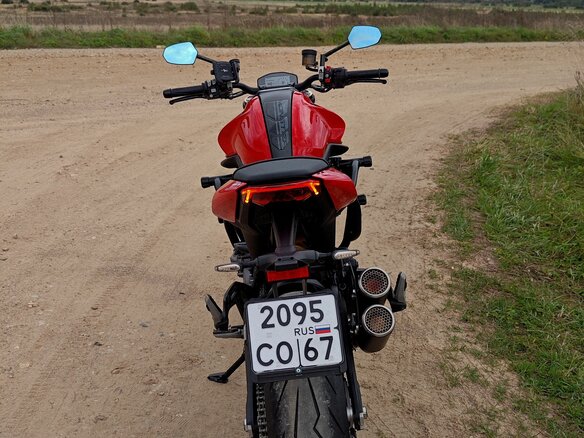 2021 Ducati Monster 937, красный, 1015000 рублей - вид 4