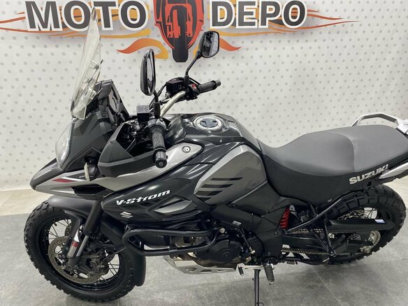 2018 Suzuki V-Strom 1000, чёрный, 590000 рублей - вид 12