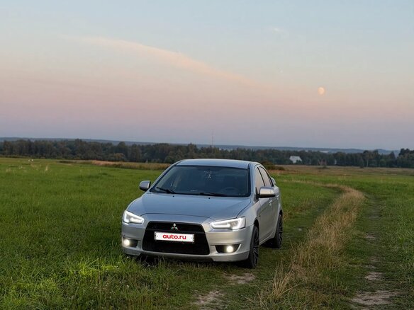 2007 Mitsubishi Lancer X, серебристый - вид 4