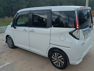 2021 Toyota Roomy I Рестайлинг, белый, 1250000 рублей, вид 3