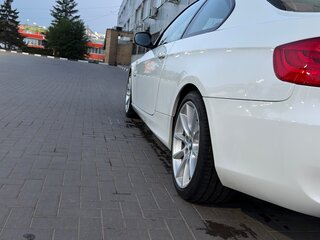 2012 BMW 3 серии 320i V (E90/E91/E92/E93) Рестайлинг, белый, 1500000 рублей, вид 4
