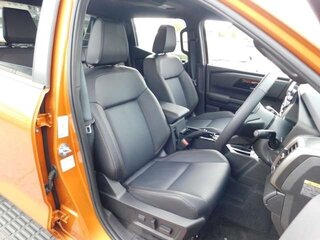 2025 Mitsubishi L200 VI, оранжевый, 4178000 рублей, вид 4