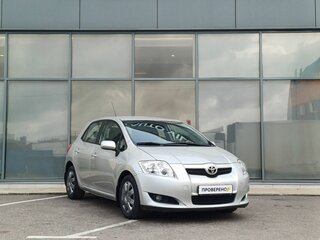 2007 Toyota Auris I, серебристый, 458000 рублей, вид 2