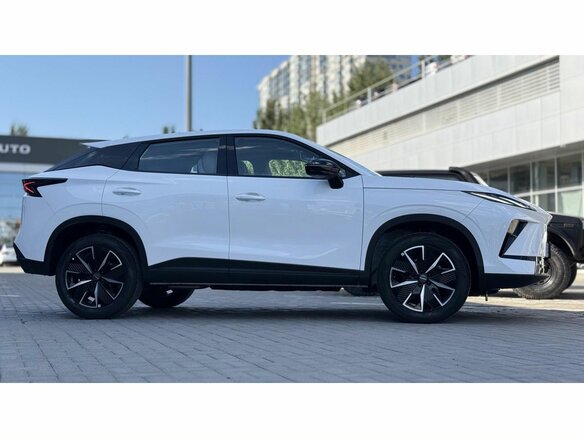 2026 Omoda C5 II, белый, 2779000 рублей - вид 9