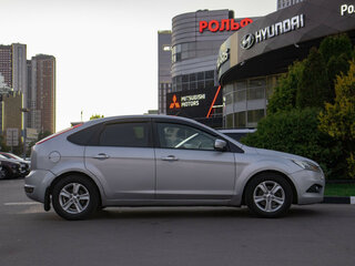 2010 Ford Focus II Рестайлинг, серый, 568000 рублей, вид 3