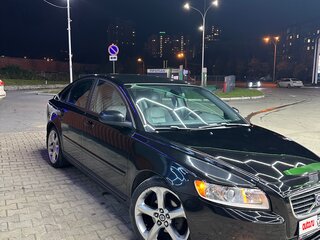2008 Volvo S40 II Рестайлинг, чёрный, 600000 рублей, вид 1
