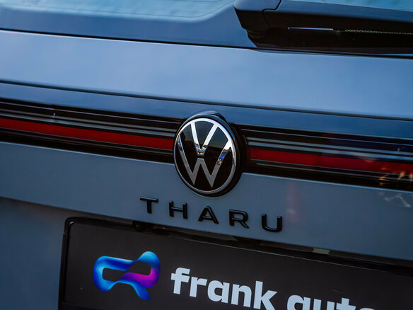 2026 Volkswagen Tharu XR 300 TSI, серый, 3270000 рублей - вид 12