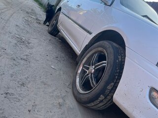 1995 Toyota Carina VI (T190), белый, 180000 рублей, вид 1