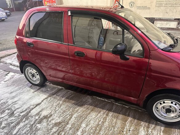 2011 Daewoo Matiz I Рестайлинг, красный, 150000 рублей - вид 2