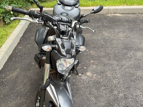 2016 Yamaha MT-07 (FZ-07), серый, 700000 рублей, вид 2