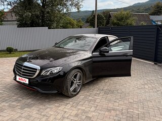 2019 Mercedes-Benz E-Класс 200 d V (W213, S213, C238), чёрный, 3600000 рублей, вид 1