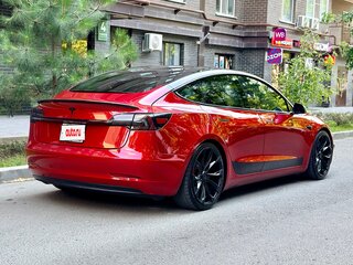 2019 Tesla Model 3 Performance I, красный, 3450000 рублей, вид 5