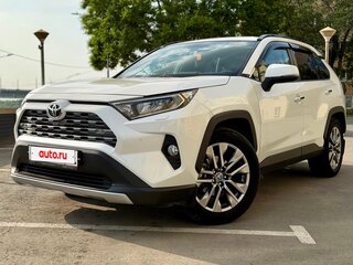 2019 Toyota RAV4 V (XA50), белый, 3199000 рублей, вид 1