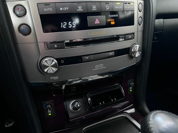 2014 Lexus LX 570 III Рестайлинг, чёрный, 3990000 рублей - вид 36
