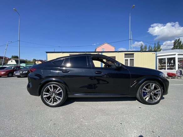 2020 BMW X6 M50d III (G06), чёрный - вид 4
