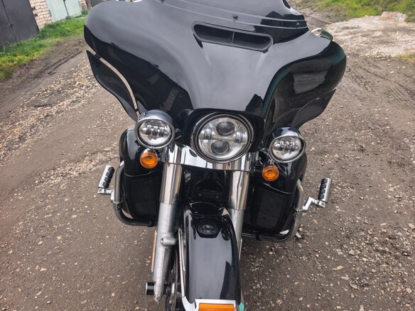 2017 Harley-Davidson Electra Glide, чёрный, 1300000 рублей - вид 3