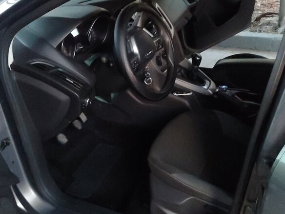 2011 Ford Focus III, коричневый, 720000 рублей - вид 12