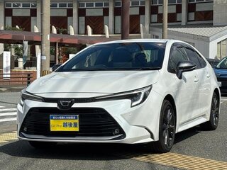 2023 Toyota Corolla XII (E210) Рестайлинг, белый, 1360000 рублей, вид 2