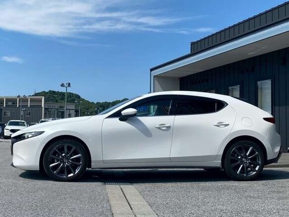 2023 Mazda 3 IV (BP), белый, 1315000 рублей - вид 7
