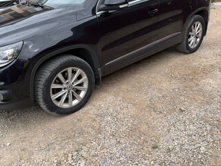 2012 Volkswagen Tiguan I Рестайлинг, чёрный, 1400000 рублей, вид 5