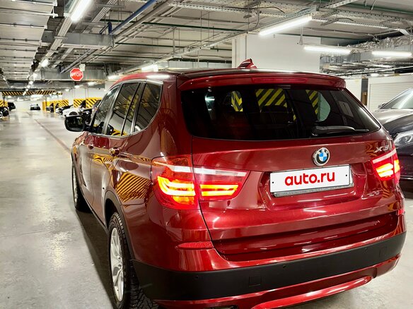 2013 BMW X3 28i xDrive II (F25), красный - вид 3