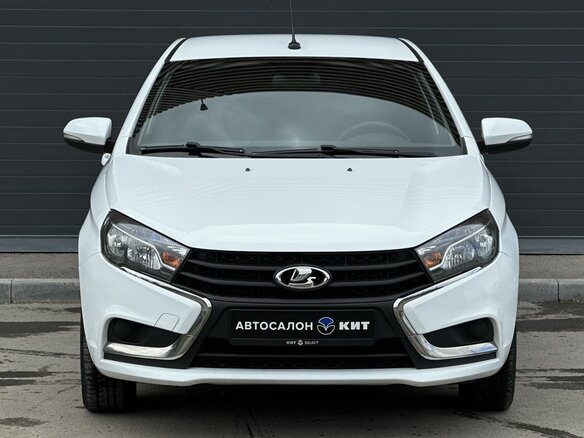2021 Lada (ВАЗ) Vesta I, белый, 905000 рублей - вид 1