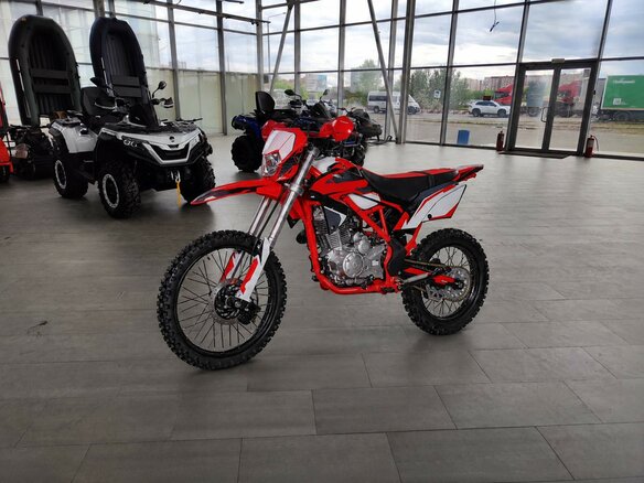 2026 Mikilon CD250, красный, 136800 рублей - вид 1