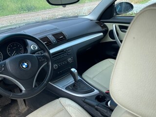 2007 BMW 1 серии 120i I (E81/E82/E87/E88) Рестайлинг, чёрный, 1100000 рублей, вид 4