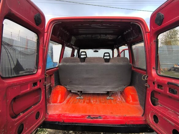 1989 Ford Transit, красный, 220000 рублей - вид 7