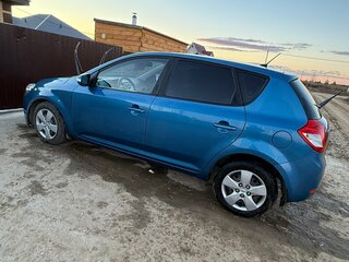 2010 Kia Ceed I, синий, 700000 рублей, вид 5