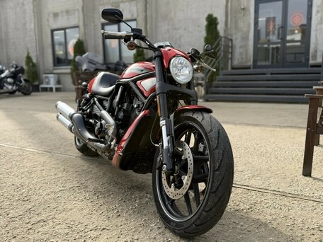 2014 Harley-Davidson Night Rod, красный, 1940000 рублей, вид 2