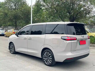 2025 Wuling Starlight 730, бежевый, 1700001 рублей, вид 4