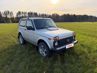 2024 Lada (ВАЗ) Niva Legend I, серебристый, 940000 рублей, вид 3