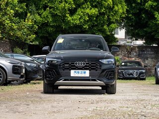 2026 Audi Q5 L 40 TFSI II (FY) Рестайлинг, чёрный, 5900000 рублей, вид 2