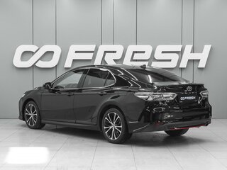 2020 Toyota Camry VIII (XV70), чёрный, 3179000 рублей, вид 2