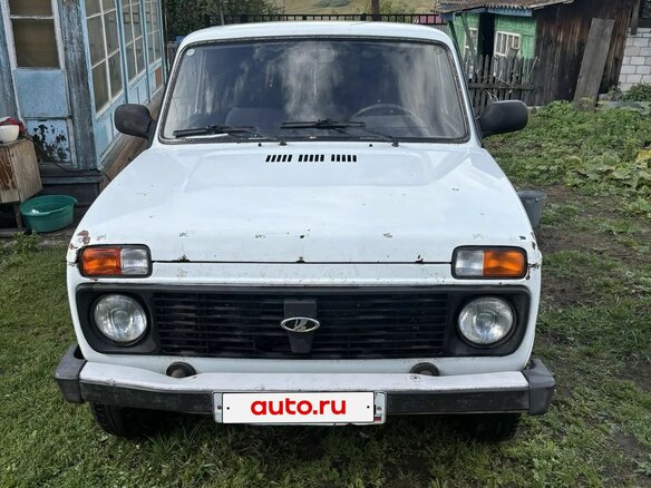 2011 Lada (ВАЗ) 2121 (4x4) I Рестайлинг, белый, 430000 рублей