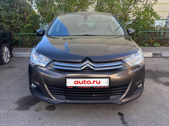 2011 Citroen C4 II, коричневый - вид 1
