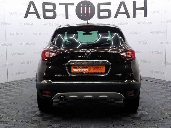 2018 Renault Kaptur I, коричневый, 1725000 рублей - вид 4