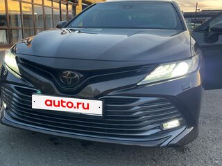 2020 Toyota Camry VIII (XV70), серый, 2700000 рублей, вид 1