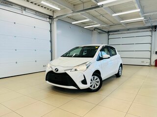 2019 Toyota Vitz III (XP130) Рестайлинг 2, белый, 1119000 рублей, вид 1