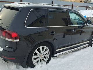 2008 Volkswagen Touareg I Рестайлинг, чёрный, 1100000 рублей, вид 4