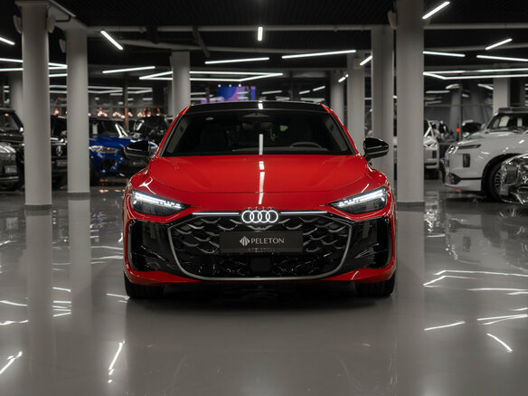 2025 Audi A5 L III (B10), красный, 6090000 рублей - вид 2