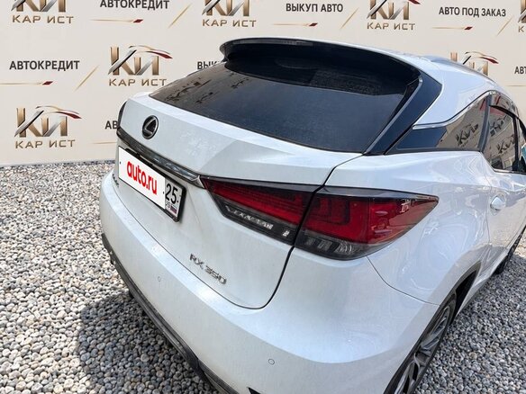 2019 Lexus RX 350L IV Рестайлинг, белый, 6500000 рублей - вид 3