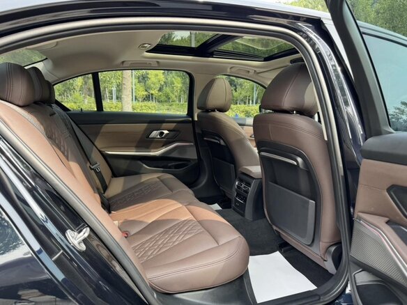 2022 BMW 3 серии Long 320Li VII (G2x), чёрный, 2850000 рублей - вид 10