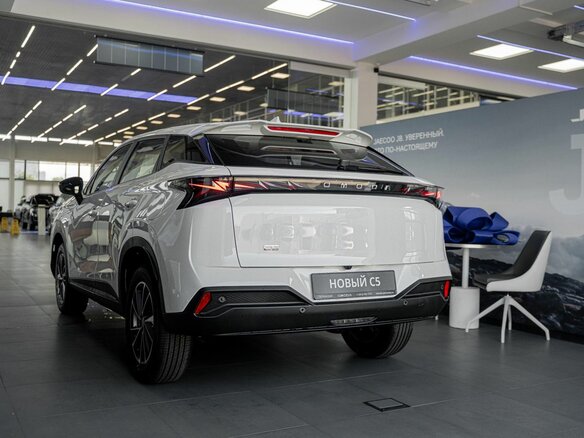 2026 Omoda C5 II, белый, 2399000 рублей - вид 14