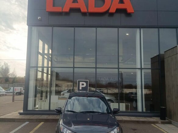 2026 Lada (ВАЗ) Granta I Рестайлинг, серый, 1324500 рублей - вид 2