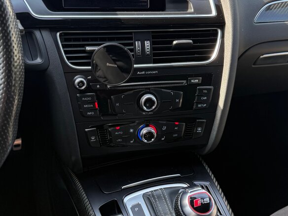 2013 Audi RS 4 III (B8), белый, 3700000 рублей - вид 12