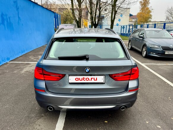 2018 BMW 5 серии 520d VII (G30/G31/G38), серый, 3490000 рублей - вид 5