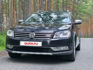 2013 Volkswagen Passat Alltrack B7, чёрный, 2400000 рублей, вид 3